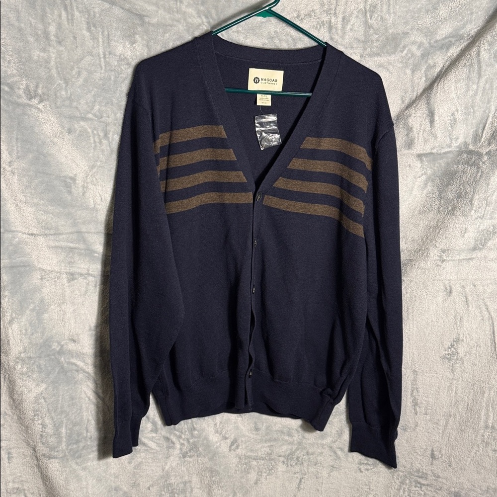 Haggar Sweater NWT cardigan‎ button up men’s size XL blue with stripe detail